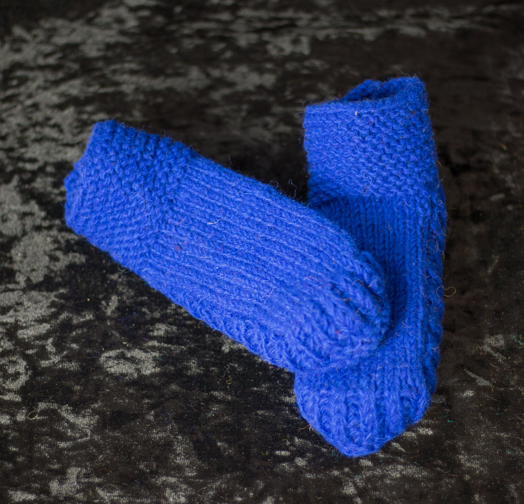 Unisex knitted socks