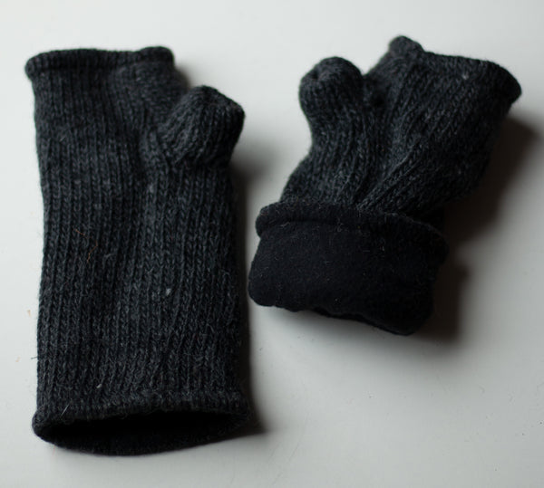 Fingerless gloves- Black