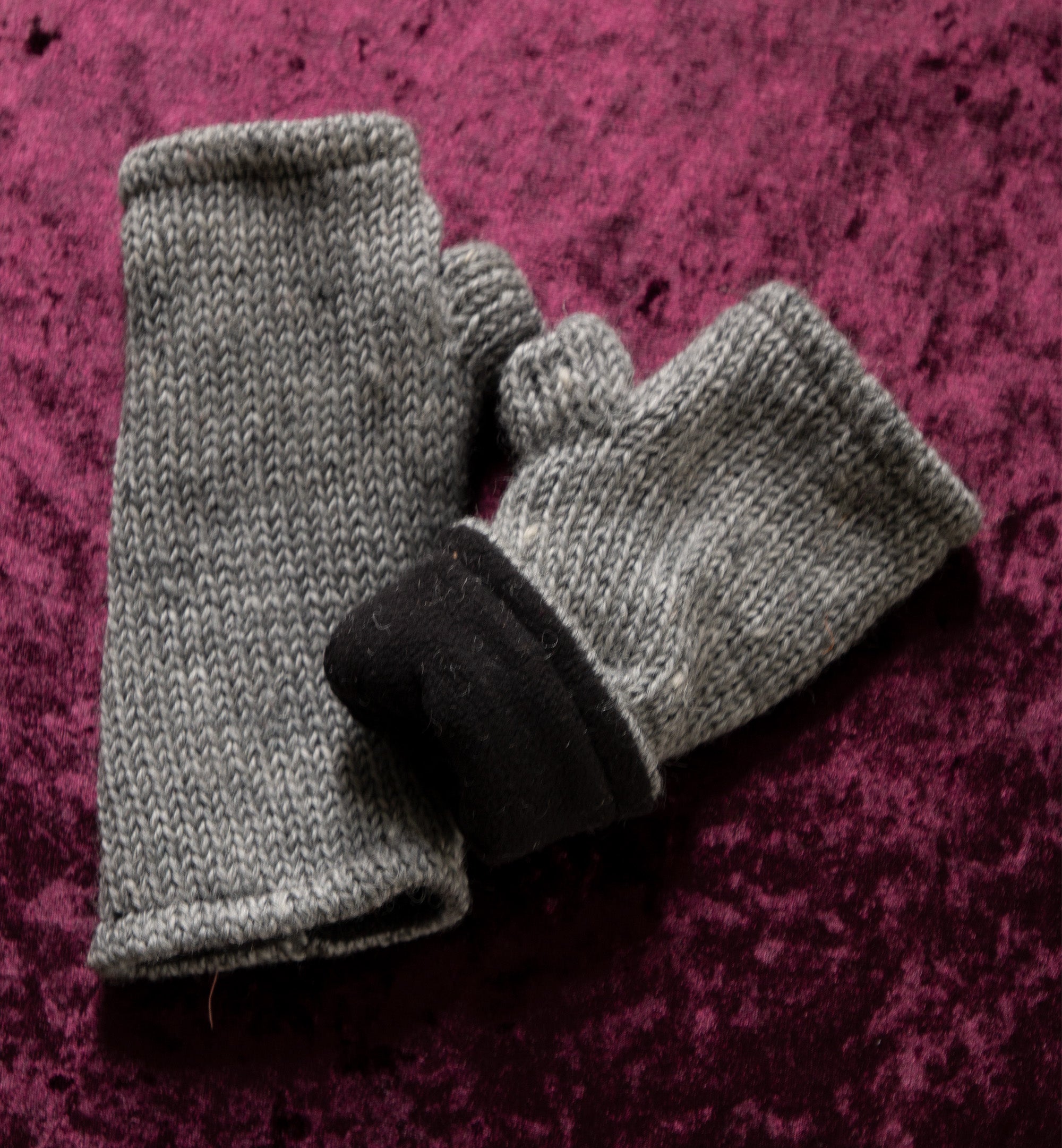 Fingerless gloves- Shark Grey